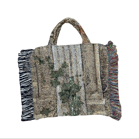 Blanket Tote - Picture 3 of 3